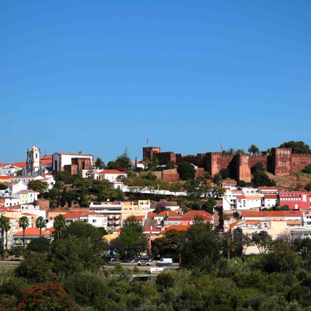 Guided visit to Silves the islamic capital of the Algarve - Snack stop: carob pastries, figs and almonds, and hot lemon tea