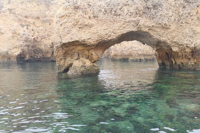 Half Day Cruise to Ponta da Piedade with Lunch and Drinks - Lunch with beer, wine, and soft drinks: why this included meal changes everything