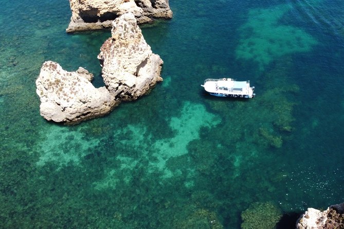 Half Day Cruise to Ponta da Piedade with Lunch and Drinks - Lagos Train Station check-in to Marina de Lagos: the smooth start