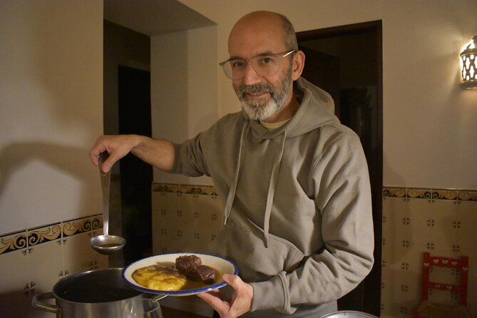 Home-Style Portuguese Cooking Class in Portimao with Pedro - Getting There: Vila Lisa, No Pickup, and Simple Timing