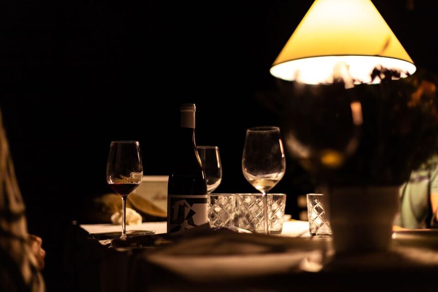 Lagoa: 2.5-Hour Vineyard Dinner with Winetasting - Key things that make this experience click