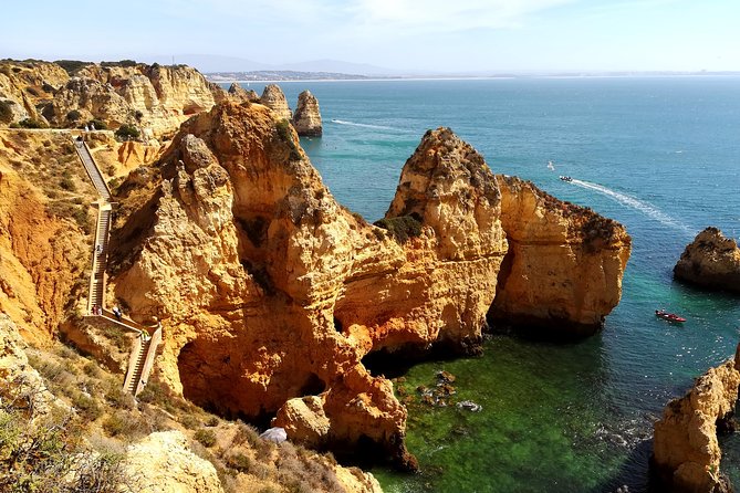 Lagos and Sagres Premium (from Faro) - Shared small group > VTours Algarve - Cabo de São Vicente Fortress and Lighthouse: Moorish Pirates to 1904 Light