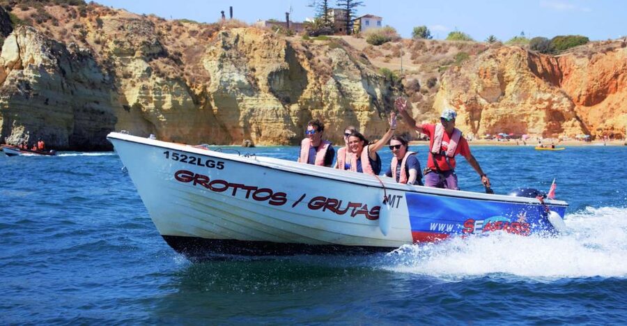 Lagos: Boat tour Ponta da Piedade with local guides - Key highlights to expect