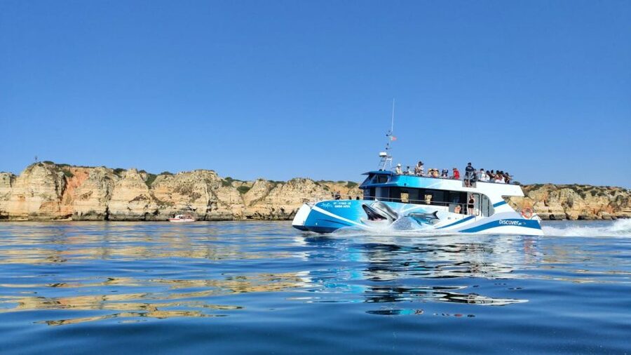 Lagos: Dolphins & Caves - Catamaran - Arriving at Marina de Lagos (and not doing a last-minute scramble)