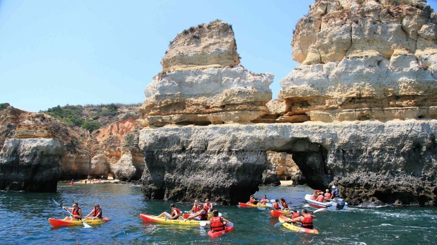 Lagos: Kayaking Tour - Logistics that matter: meeting point, timing, and what to bring