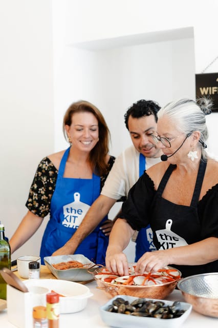 Lagos: Market Tour and Cataplana Cooking Class - Municipal Market of Lagos: choosing seafood and veg with your chef