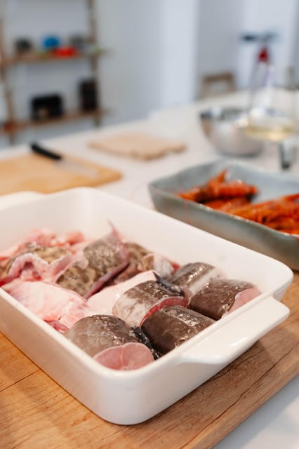 Lagos: Market Tour and Cataplana Cooking Class - Your meal at the end: appetizer, dessert, water, and two glasses of wine