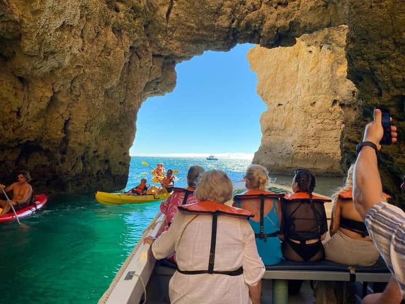 Lagos: Private Boat Cruise to Ponta da Piedade and swimming - Entering the Caves Area: How the Cruise Gets Up Close