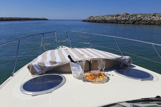 Lagos Private Boat Trip with Drinks, Snacks, Paddleboards Kayak - Ponta de Piedade Caves and Grottos: The Stop People Remember