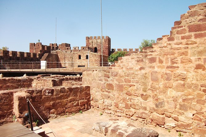 Laid-back birdwatching week - Day 7: Silves castle, museum time, and possible Arade river birding