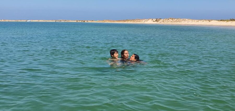Olhão:5h ride 3 stops on the beaches and islands Ria Formosa - What to bring for a comfortable lagoon cruise