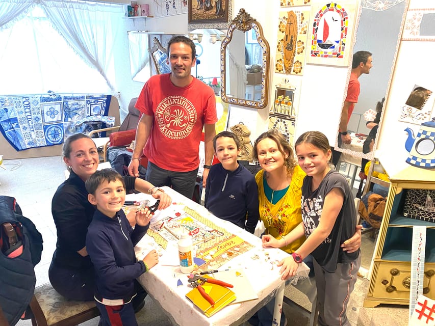 Olhão: Art Mosaic 2 hours Workshop by MosaicOlhão - Meet the people who guide you: owners and artists