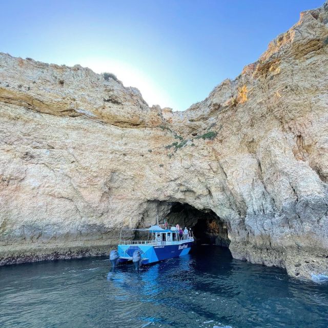 Ponta da Piedade: Half-Day Cruise with Lunch from Lagos - Portuguese Lunch Onboard: Eating Well While You’re Still in the View