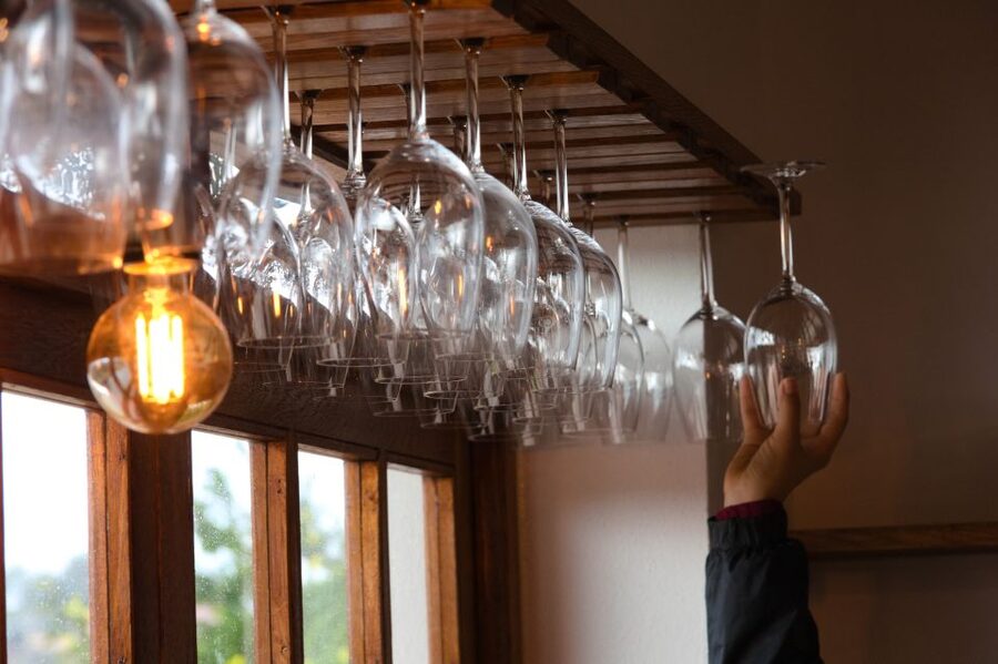 Porches: Algarve Vineyard Tour and Wine Tasting Experience - Four Wines and Tapas: How to Taste Like You Mean It
