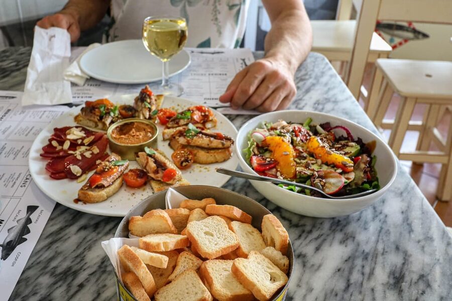 Portimão: 3-Hour Food and Historical Center Tour - Who this tour suits best (and who should skip it)