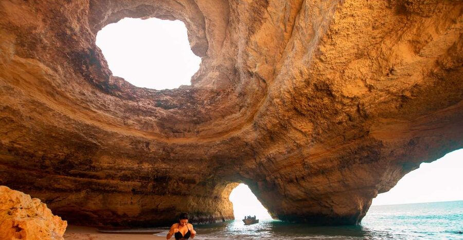 Portimão: Benagil Cave, Marinha Beach Speedboat Tour - Portimão to Benagil and Marinha: why this 2-hour format is smart