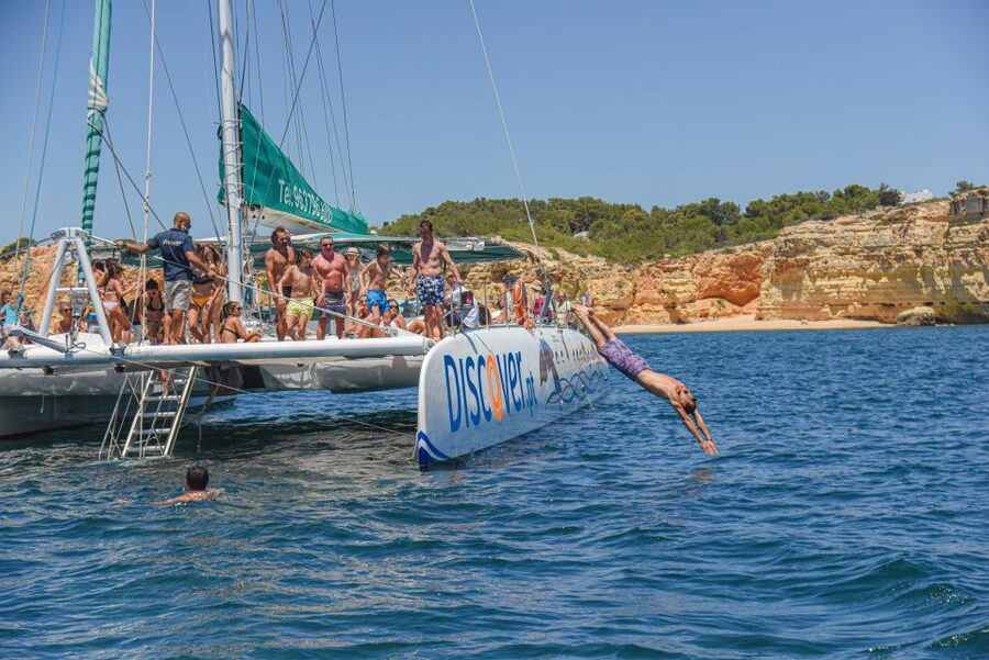 Portimao: Benagil Caves & Coastline Cruise - Sailing Past Algarve’s Best Known Beaches: What You See and Why It Matters