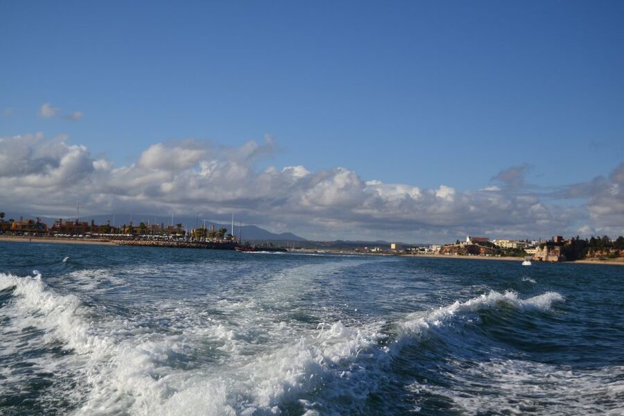 Portimao: Boat trip to the Benagil Cave - Praia dos Caneiros and Carvoeiro: golden-coast views with quick stops