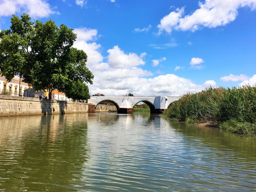 Portimão: Silves & Arade River History Tour on a Solar Boat - Silves in 90 Minutes: Streets, Castle Area, and What to Prioritize