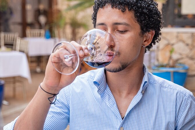 Portuguese Wine Tasting& Tapas in the heart of Faro - Why this Faro wine-and-tapas outing makes sense