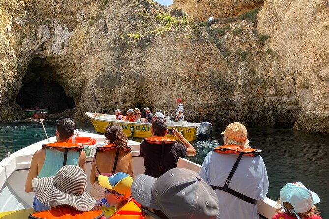Private Boat Cruise Tour in Ponta da Piedade in Lagos - The Traditional Portuguese Boat Setup (and Why It Helps)