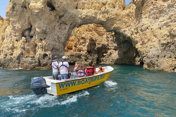 Private Boat Cruise Tour in Ponta da Piedade in Lagos - Praia da Dona Ana (5 Minutes): The Classic Algarve Look