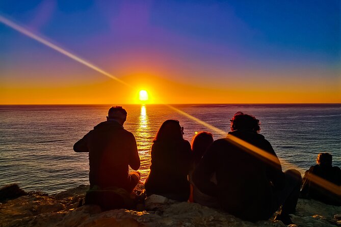 Private Sunset Tour - Transport, timing, and weather: how to dress and plan your photos