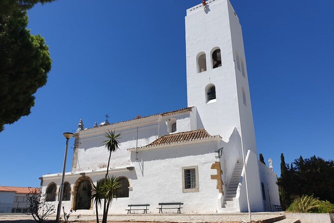 Private Tour throughout Faro in a TukTuk - Stop 3: Carmo area and Capela dos Ossos bone chapel (entry not included)
