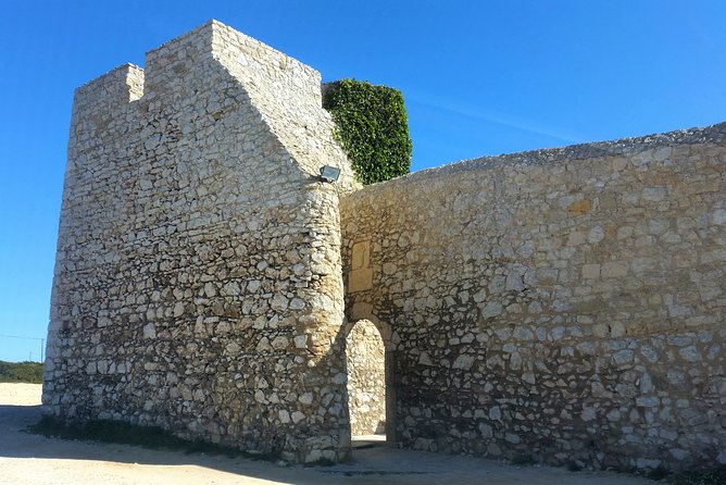 Private Tour to Sagres (Half Day) - Stop 1: Sagres village, Cape viewpoints, and Fortaleza do Beliche area time