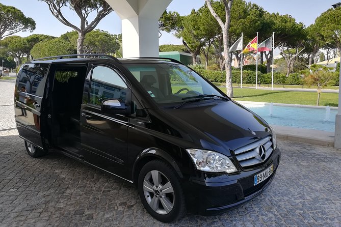 Private Transfer from Faro Airport to Carvoeiro (1-4 pax) - Key points at a glance