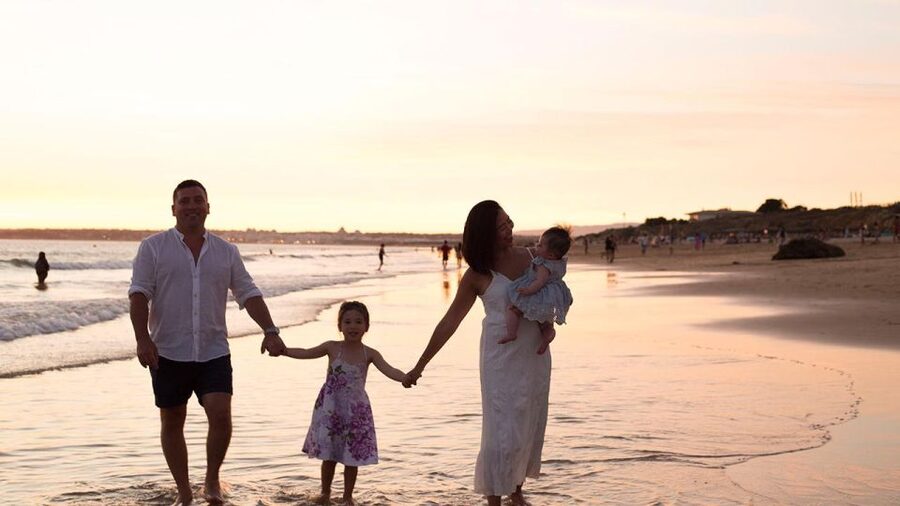 Professional Photographer Algarve (@ivetta_photos) - Price and value: what $216 covers, and what can add up