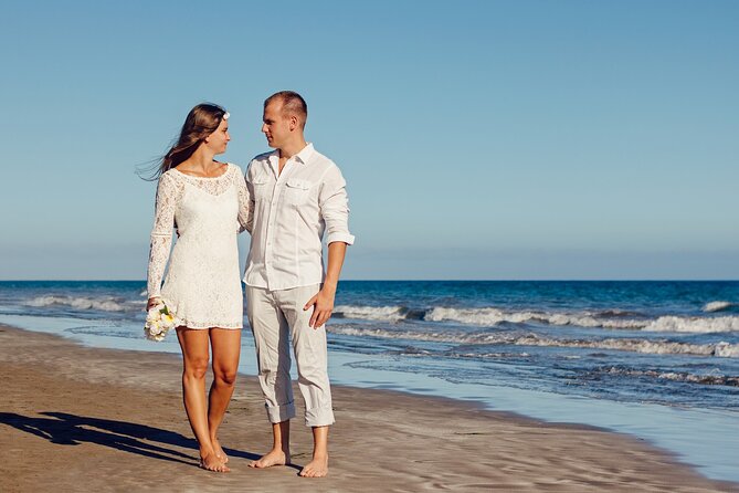 Propose to your Soulmate Romantic Tour - Who runs the show (and how they keep it believable)