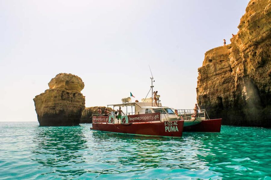 Quarteira: Benagil Cave Boat Trip with Beach BBQ and Kayak - Albufeira beach time: BBQ lunch plus a proper swim-and-play window