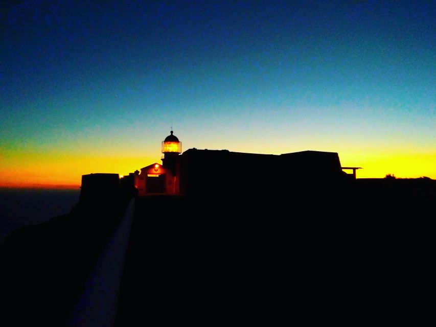 Sagres: Sunset Tour - Lagos to Sagres by air-conditioned minivan: the easy way west