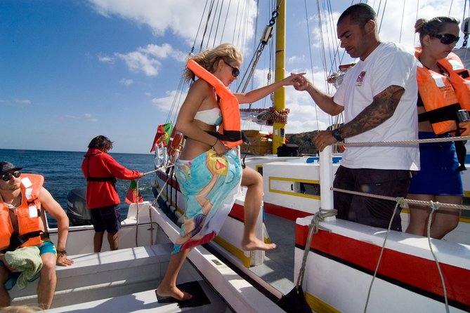 Sail, Swim & Tapas - The traditional sailing ship cruise along the Lagos coast