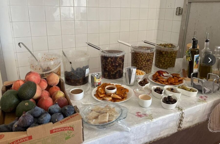 Tavira: Olive Factory Tour and Tasting - Hands-on olive time: how to make the most of it