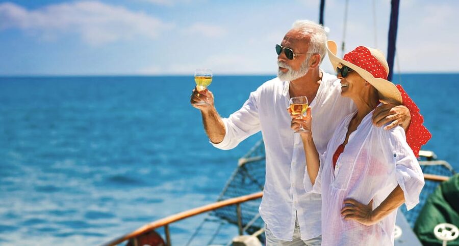 Vilamoura: 2h30 Sunset Sailing Experience - "Unwind" - Wine Tasting on Board: Algarve Flavors, Served With a Plan