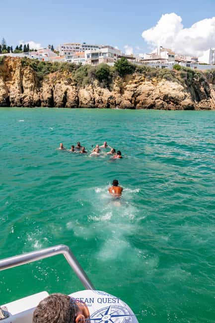 Vilamoura: Benagil Cave Quest Boat Tour - Meeting point and getting there without stress