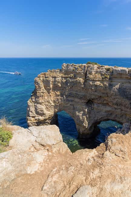 Vilamoura: Benagil Cave Quest Boat Tour - Who this cruise is best for
