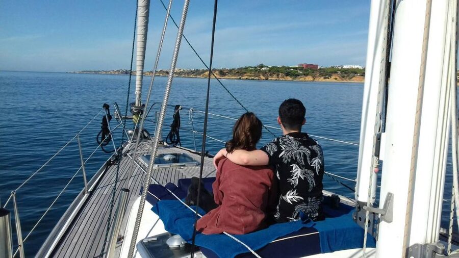Vilamoura: Coastal Cruise on a Luxury Sailing Yacht - The Coastline Route: Vilamoura to Albufeira with Beach Passes