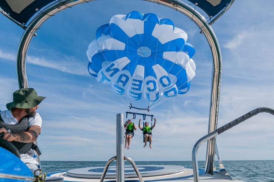Vilamoura Marina: Parasailing - Booking tips that make your day smoother